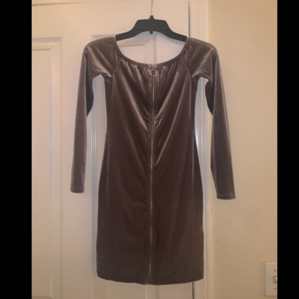 Forever 21 velvet dress